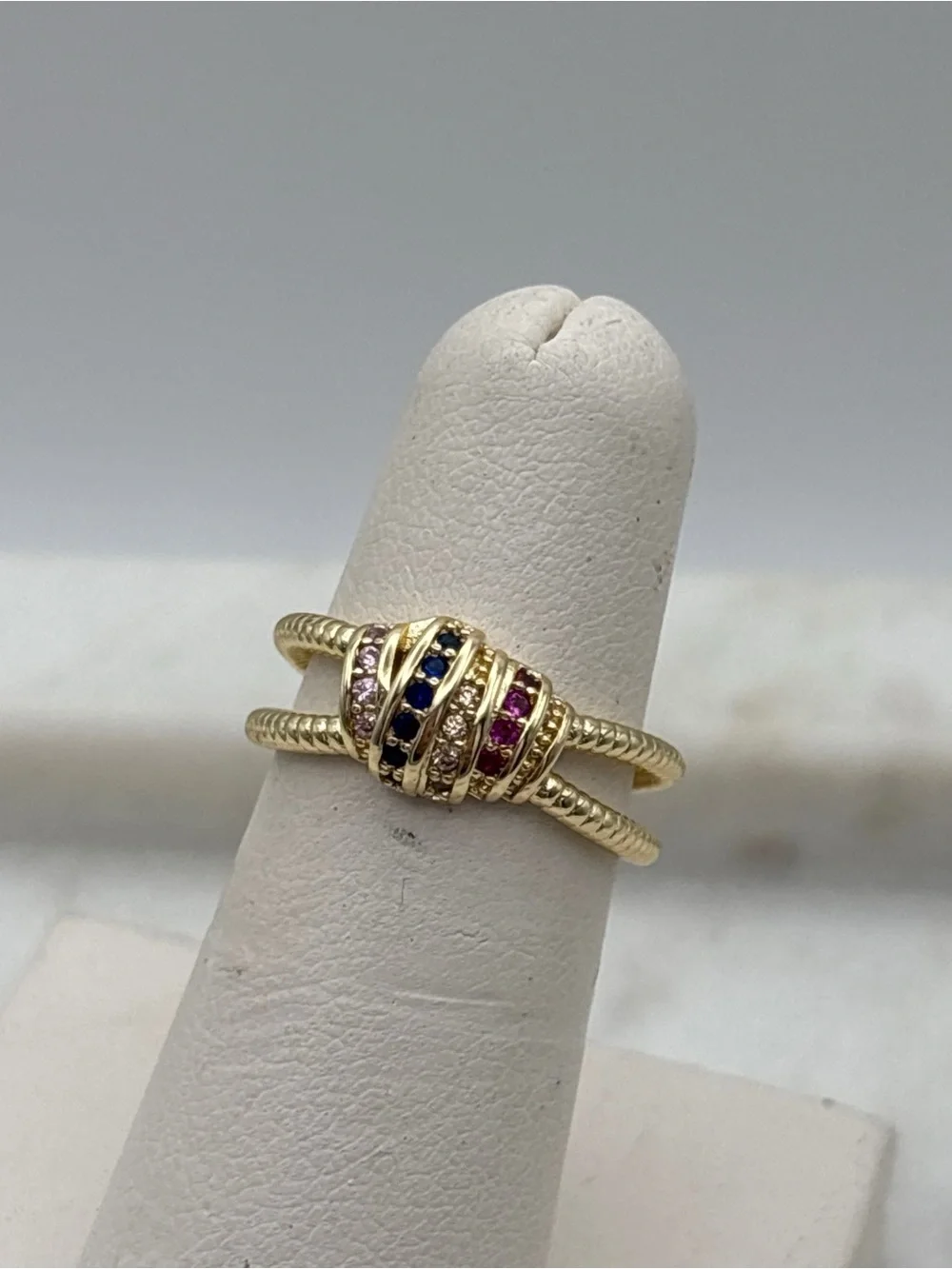 Emptyclosett elegant 14k
